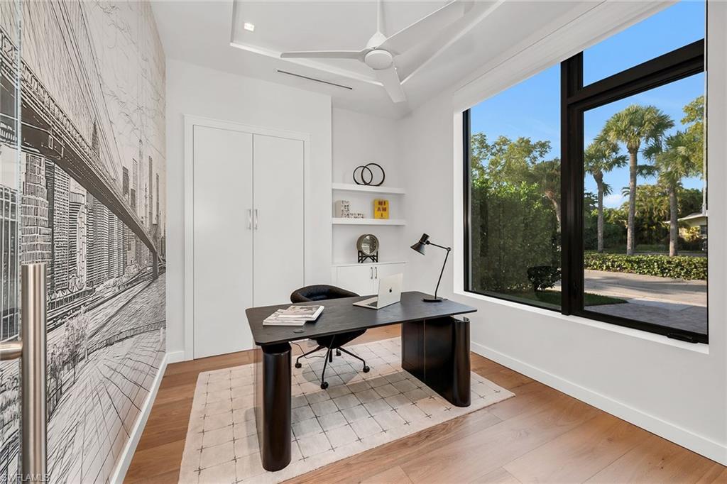 RIDGE LAKE - Residential