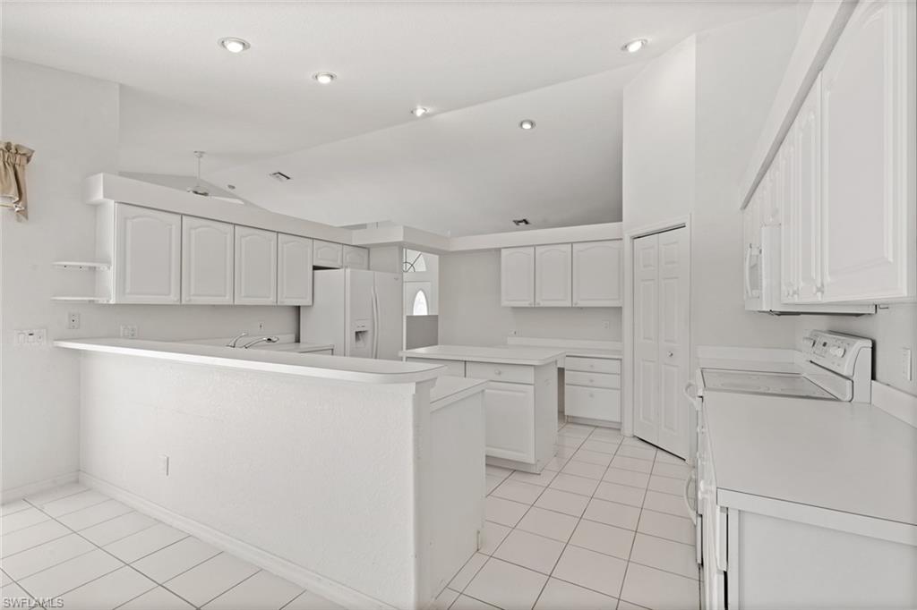 EAGLE RIDGE - Residential