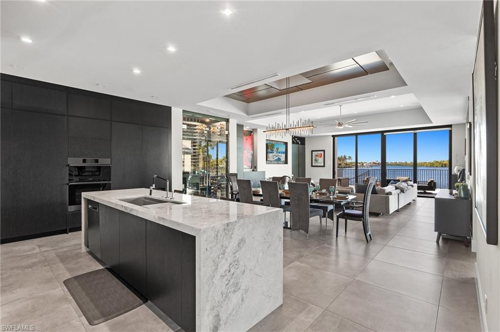 TOWN AND RIVER - Residential