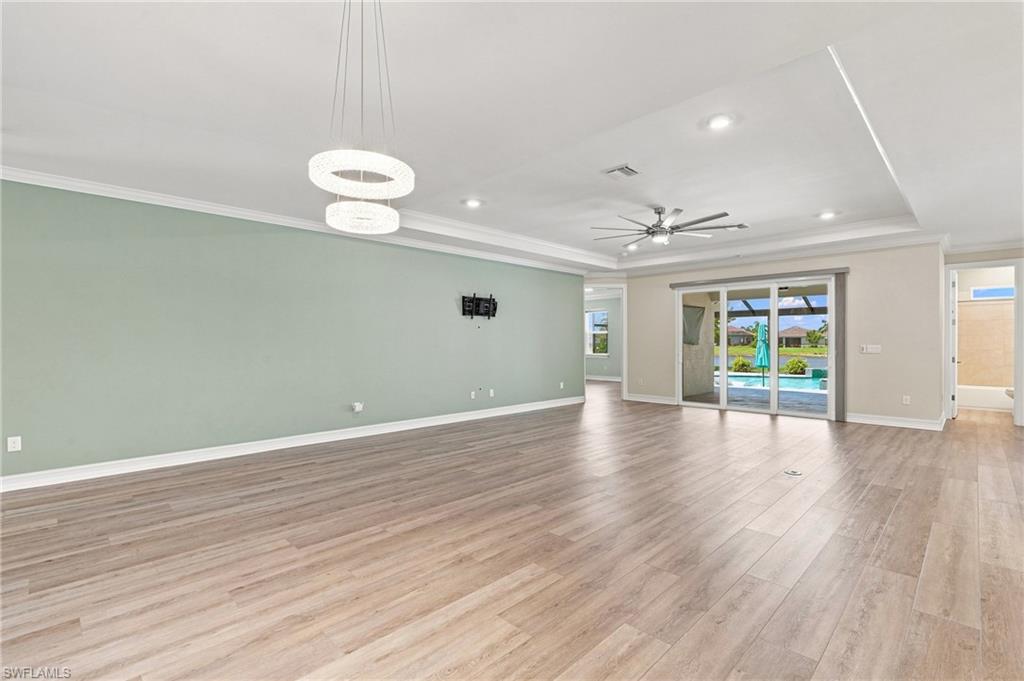 28140 Captiva Shell LOOP