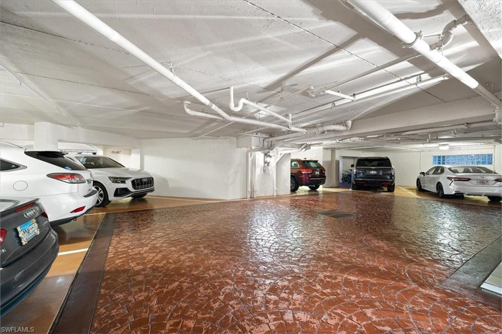 HARBOR PLACE - Residential