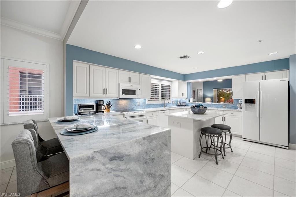 HARBOR PLACE - Residential