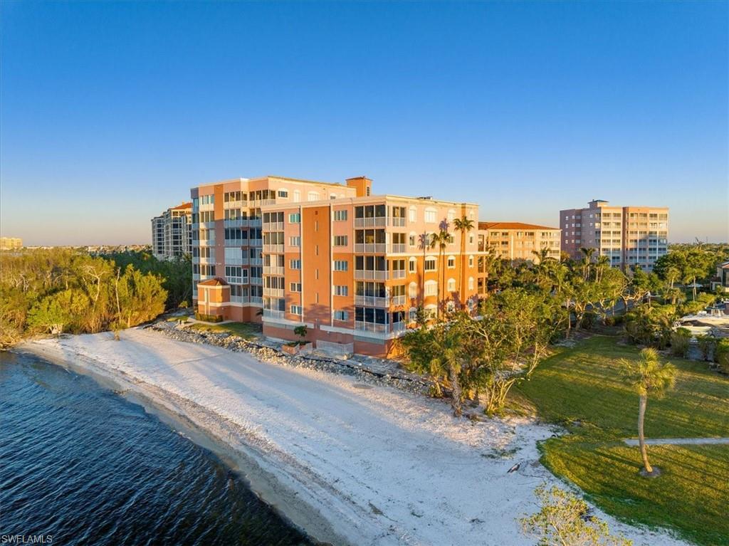 HARBOR PLACE - Residential