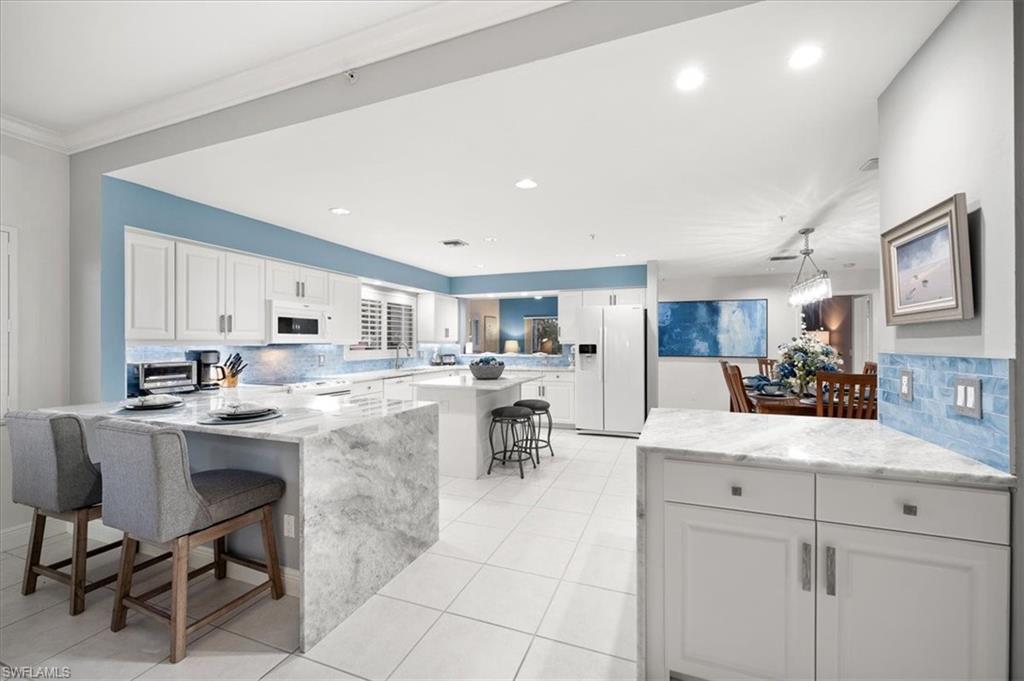 HARBOR PLACE - Residential