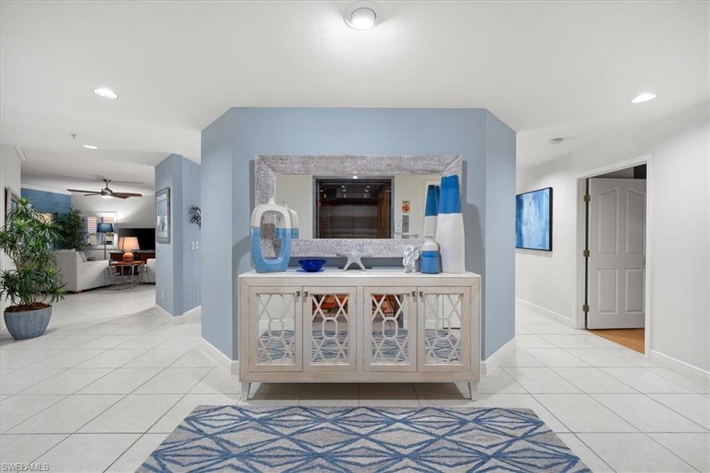 HARBOR PLACE - Residential