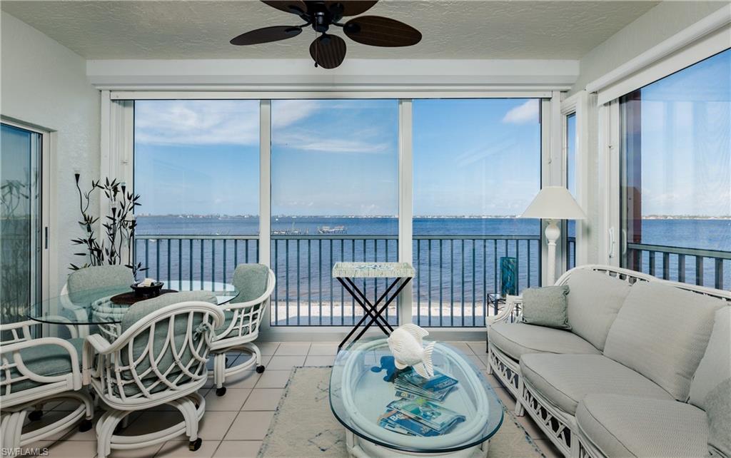 HARBOR PLACE - Residential