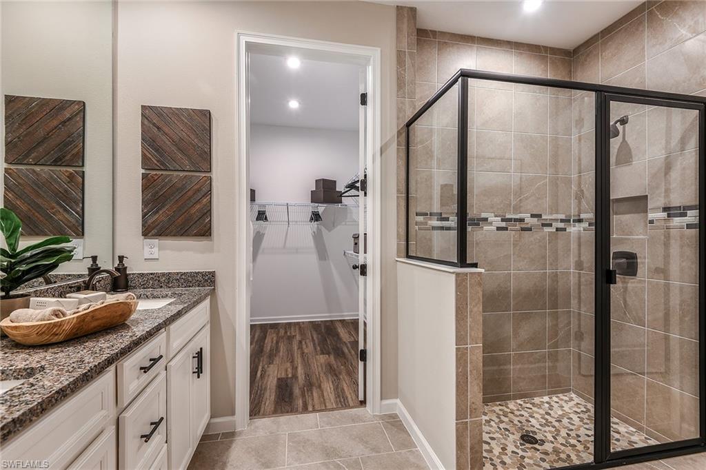 BONAVIE COVE - Residential