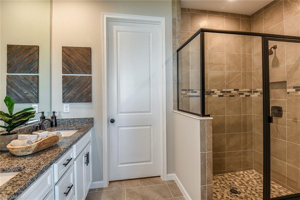 BONAVIE COVE - Residential