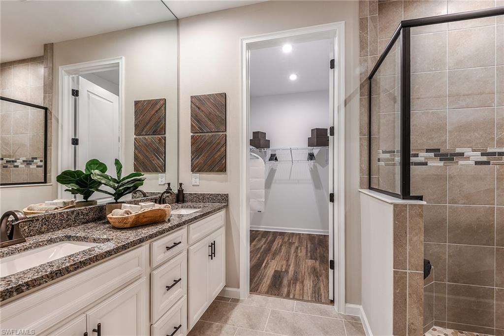 BONAVIE COVE - Residential