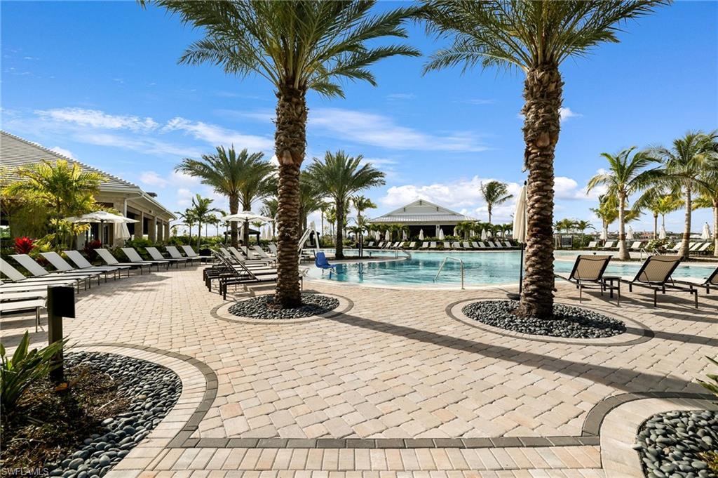 ESPLANADE LAKE CLUB - Residential Lease