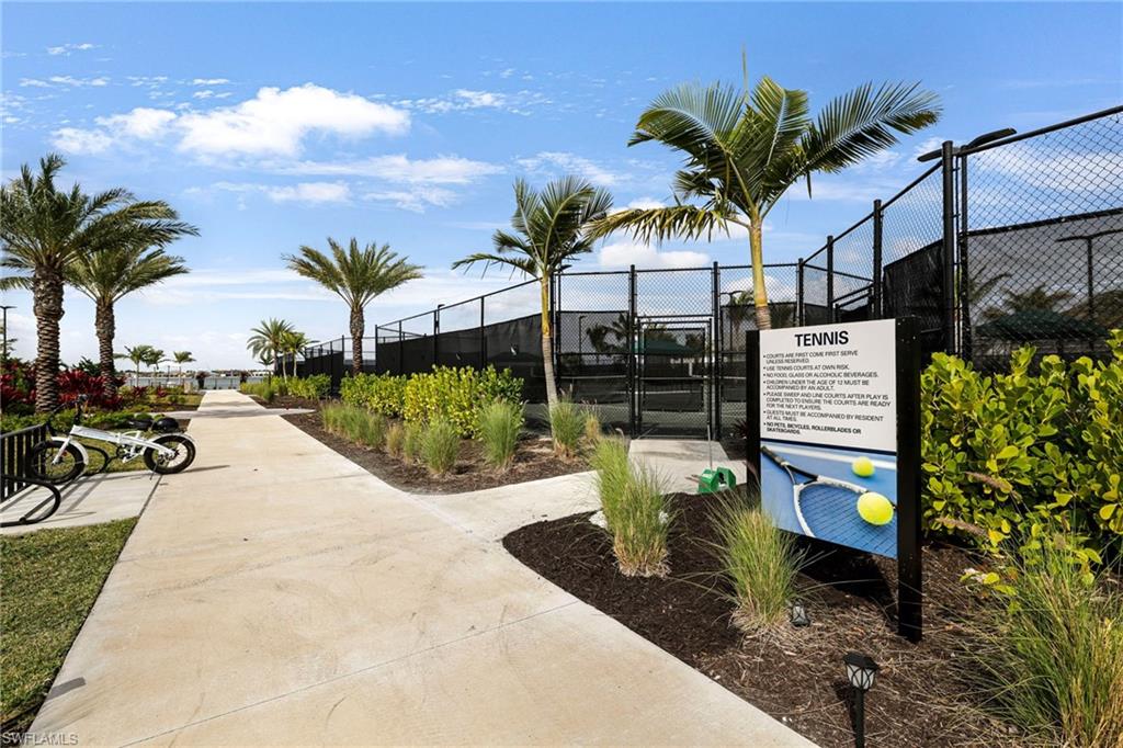 ESPLANADE LAKE CLUB - Residential Lease