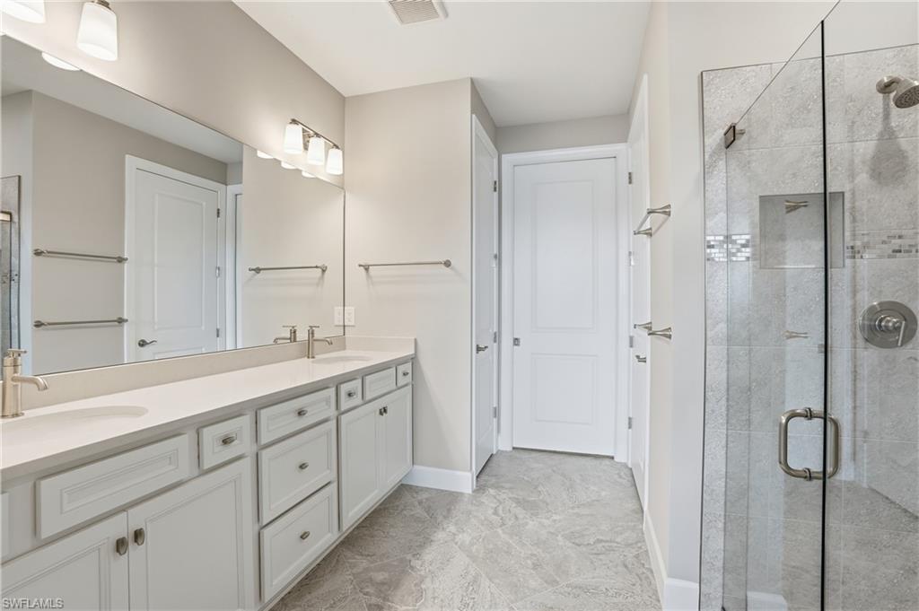 ESPLANADE LAKE CLUB - Residential Lease