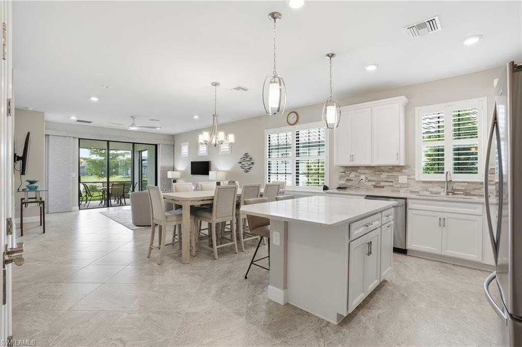 ESPLANADE LAKE CLUB - Residential Lease