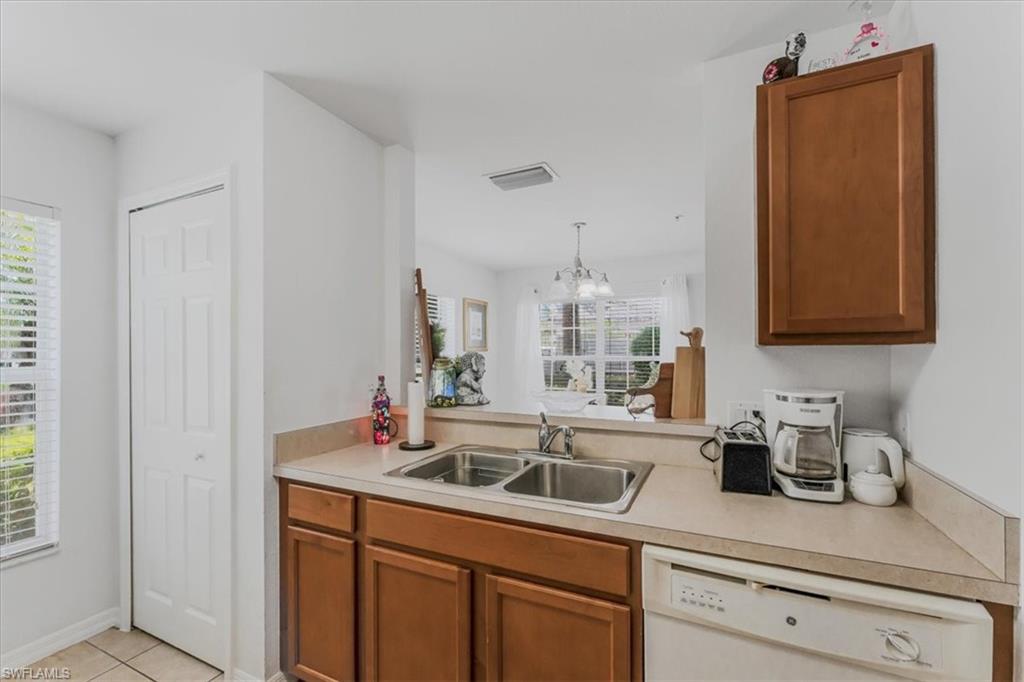 THE VISTAS - Residential