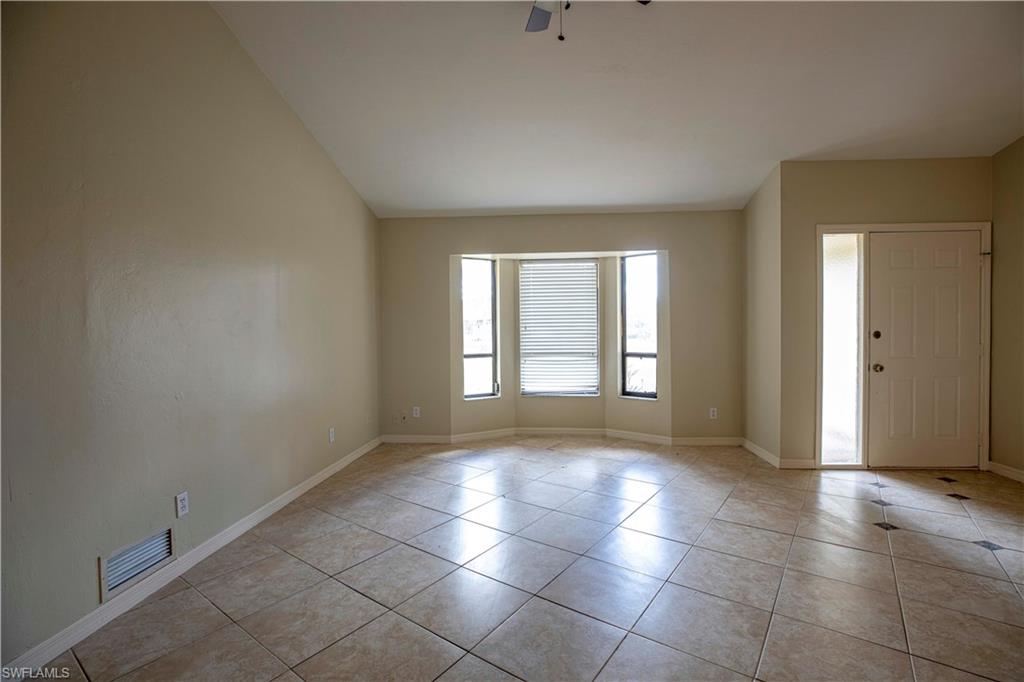 GOLDEN GATE CITY - Residential