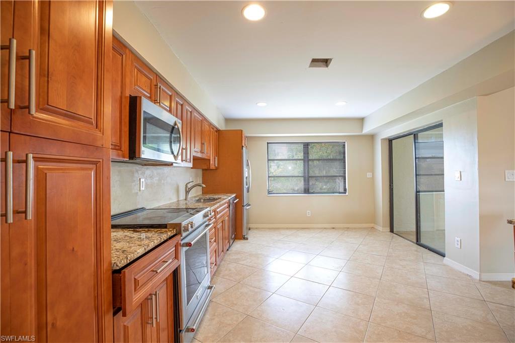 GOLDEN GATE CITY - Residential