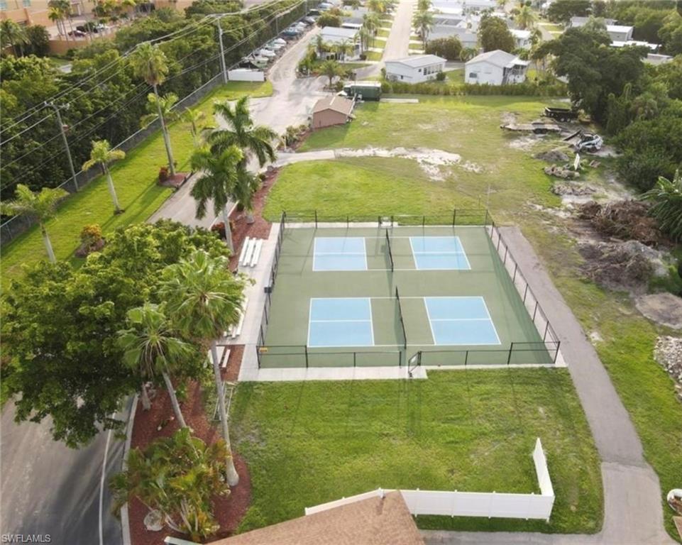 PALMETTO PALMS R V - Land