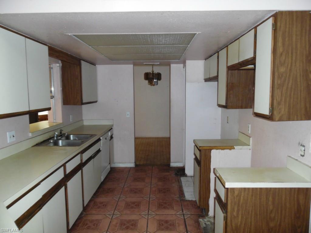 PORT CHARLOTTE - Residential