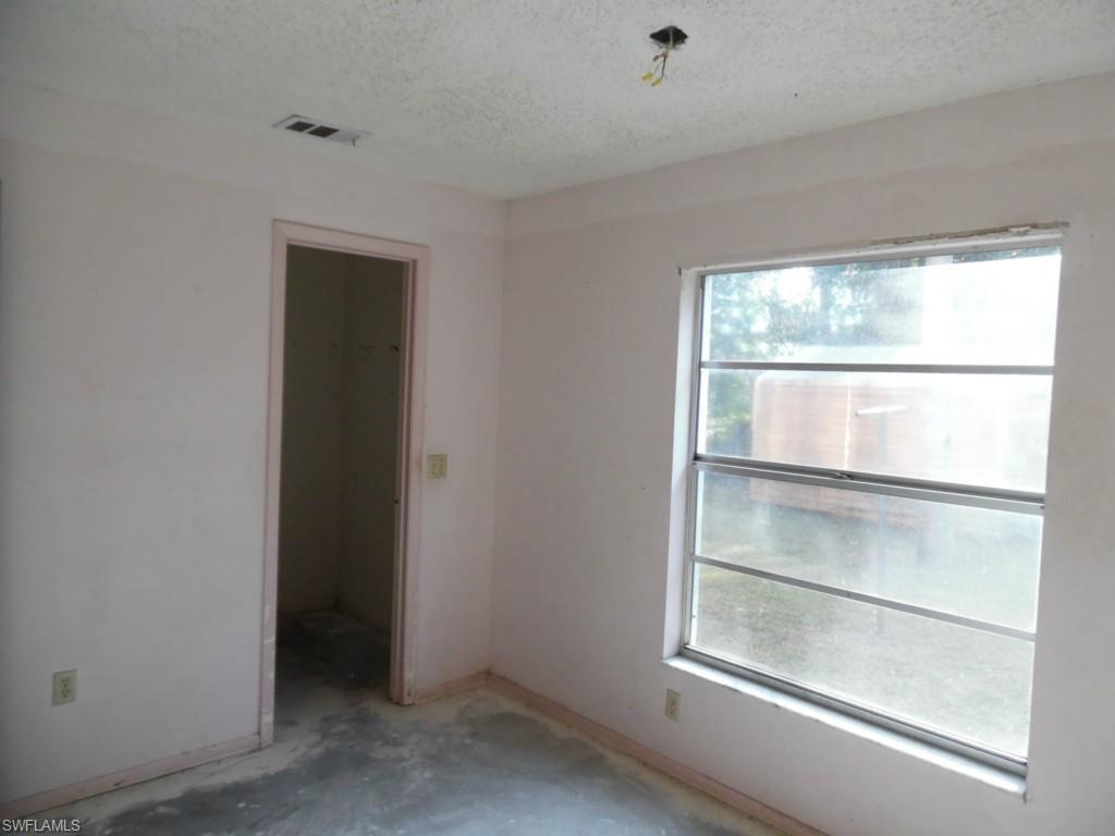 PORT CHARLOTTE - Residential