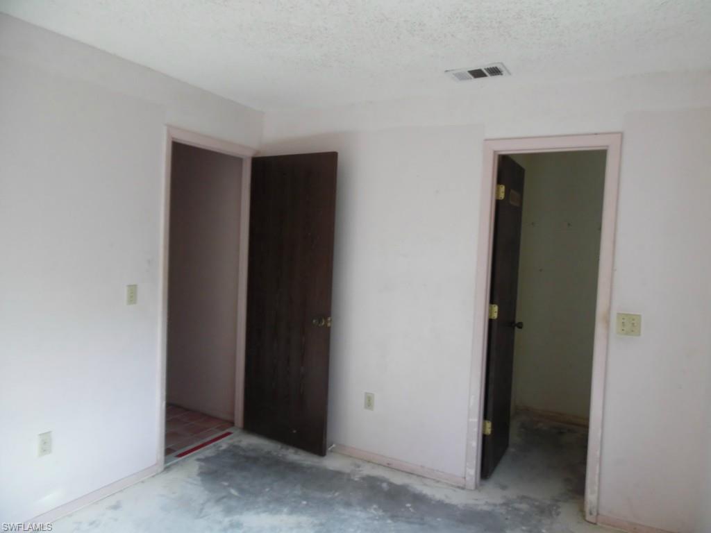 PORT CHARLOTTE - Residential