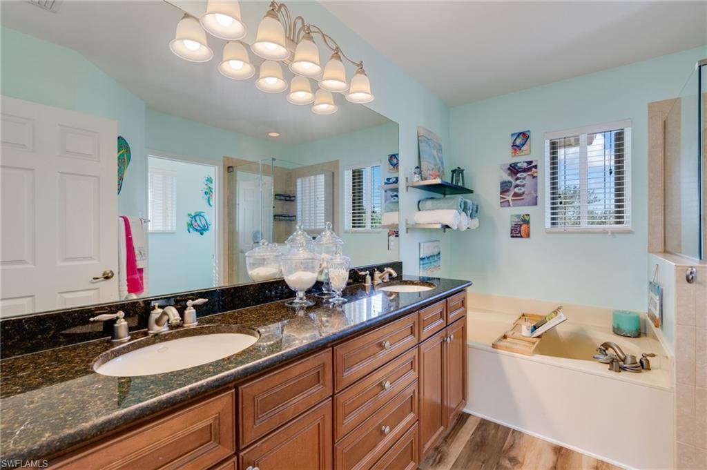 CATALINA ISLES - Residential