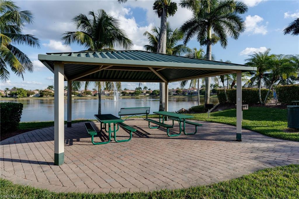 CATALINA ISLES - Residential