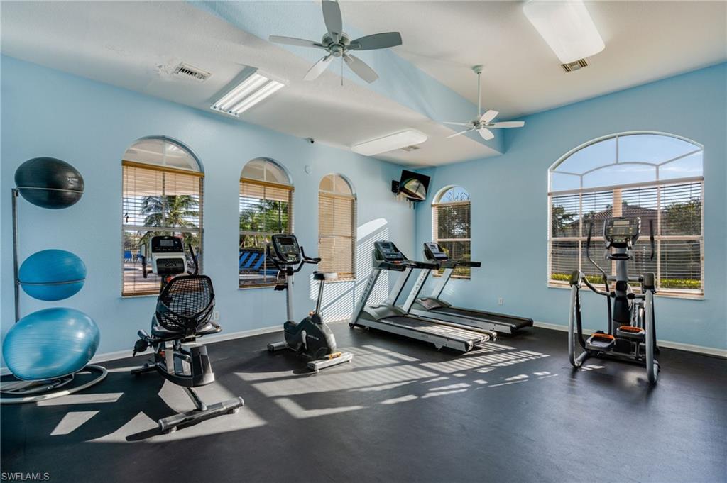 CATALINA ISLES - Residential