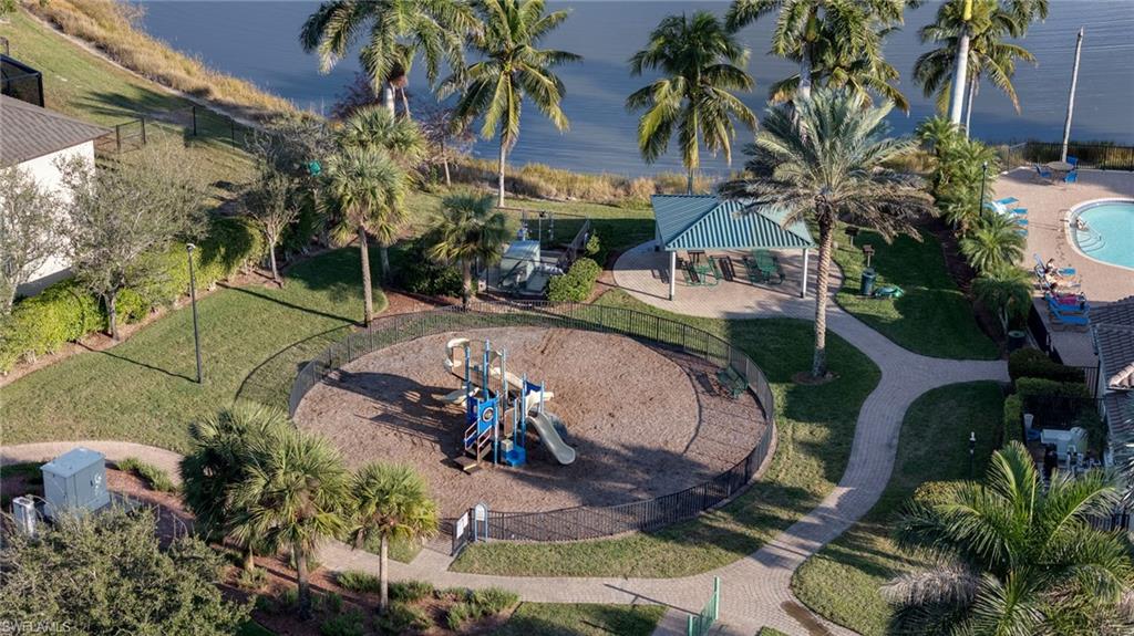 CATALINA ISLES - Residential