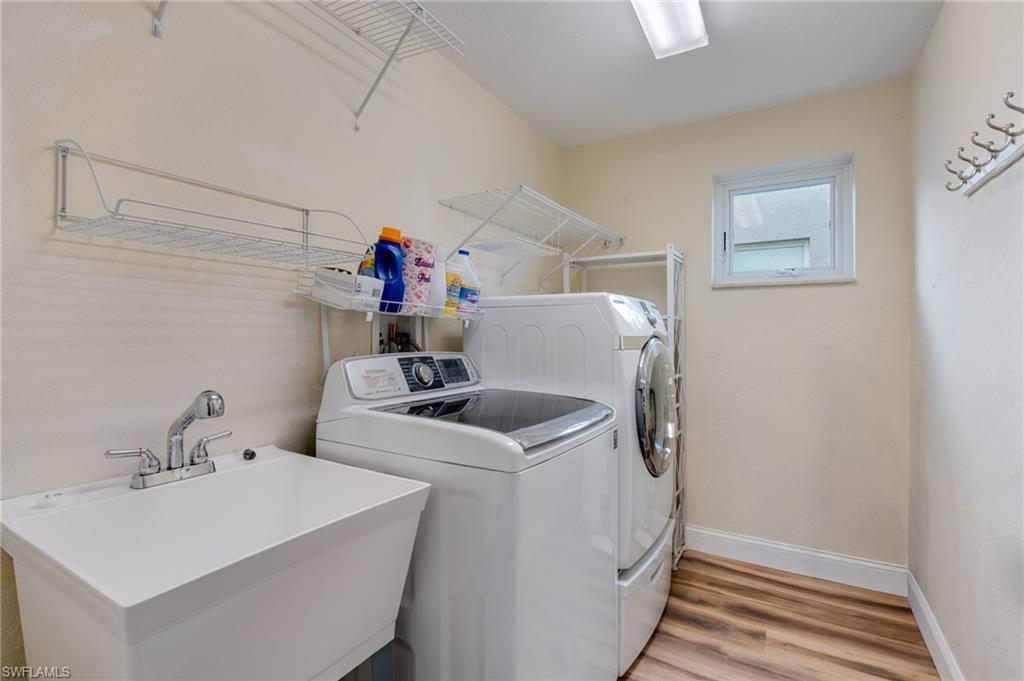 CATALINA ISLES - Residential