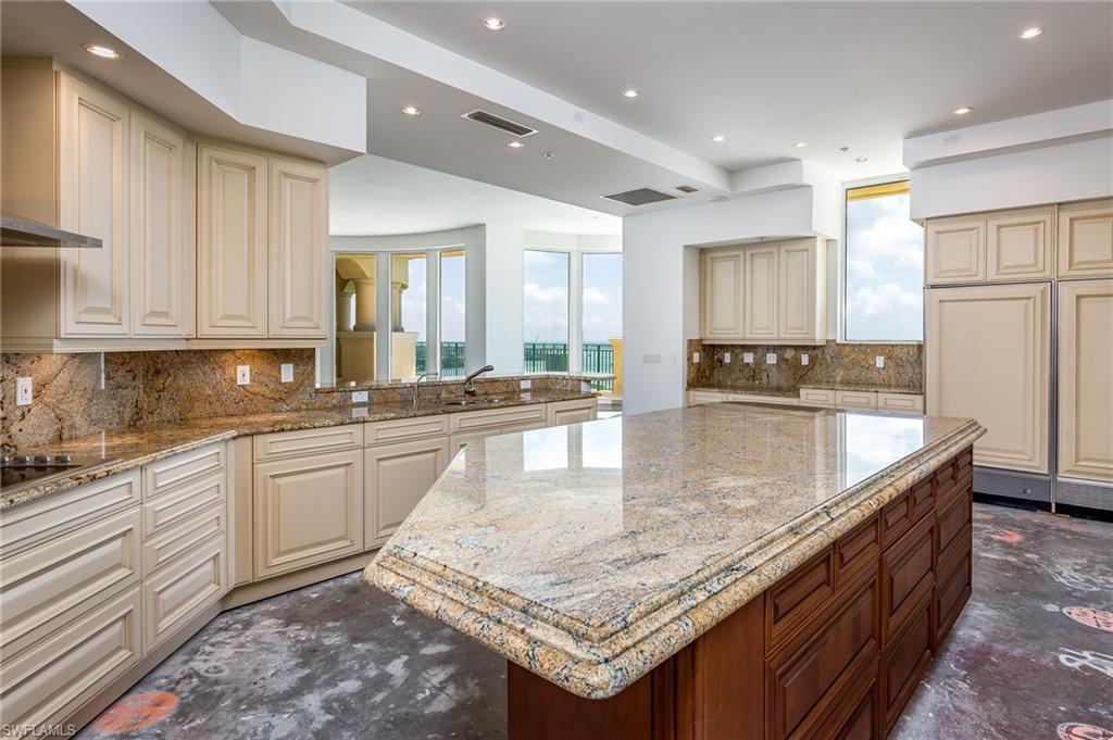 BELIZE - Residential