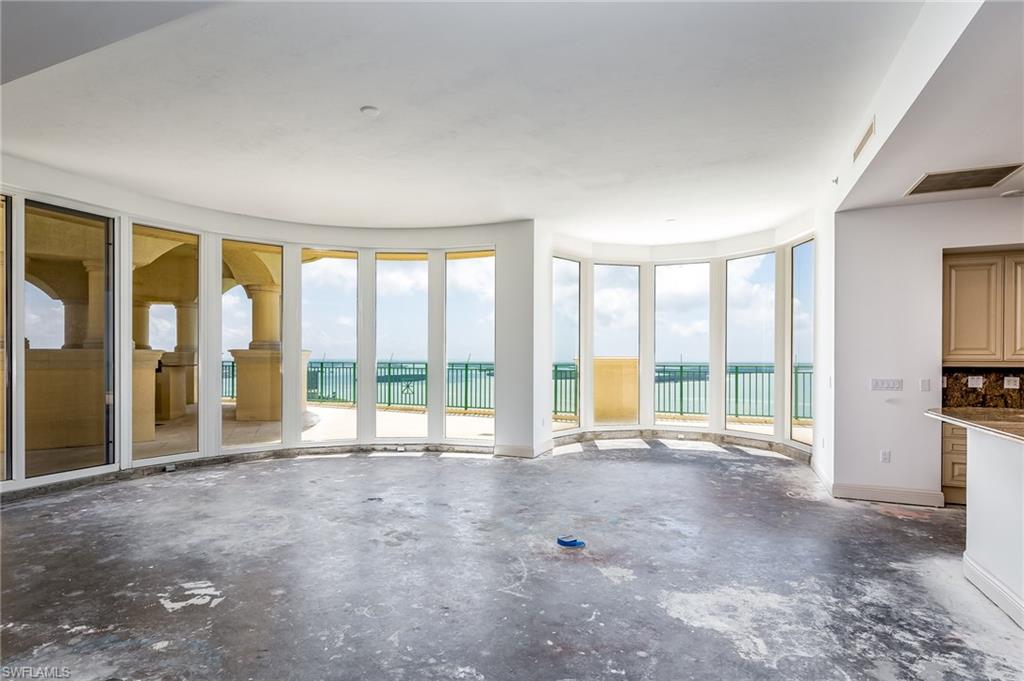 BELIZE - Residential