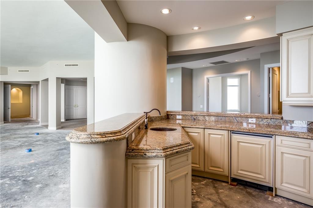 BELIZE - Residential