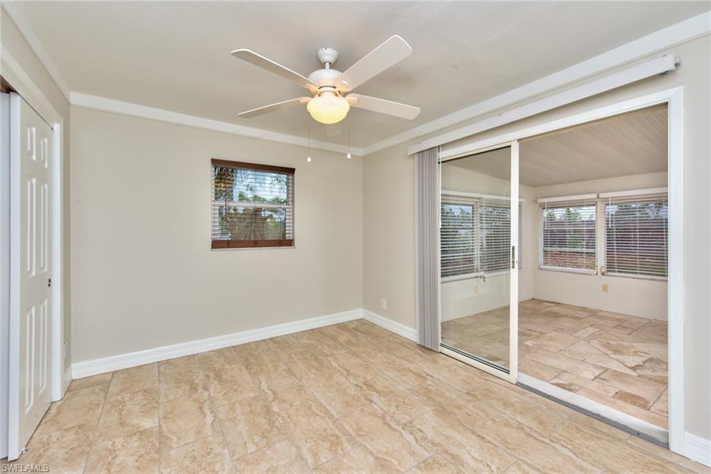 SAN CARLOS PARK - Residential