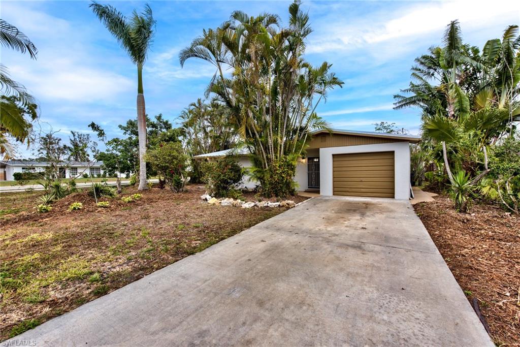 SAN CARLOS PARK - Residential