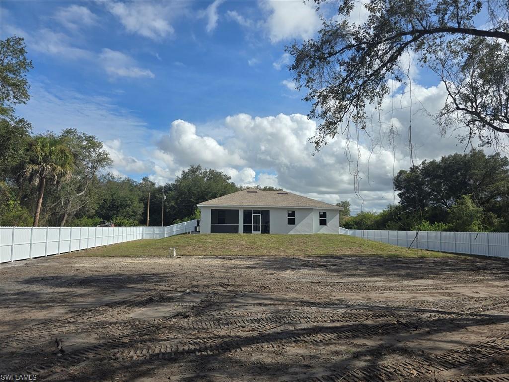 LEHIGH ACRES - Residential