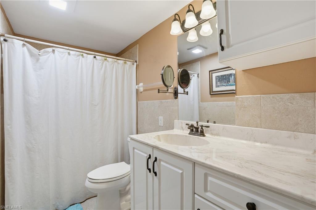 BEACH AND TENNIS CLUB - Residential