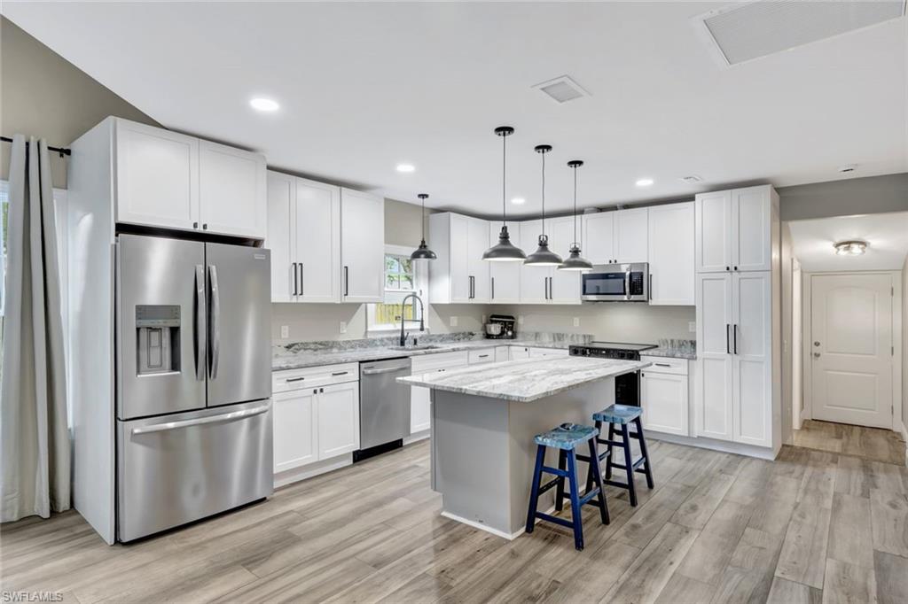 DEAN PARK - Residential