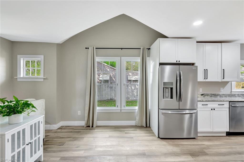 DEAN PARK - Residential