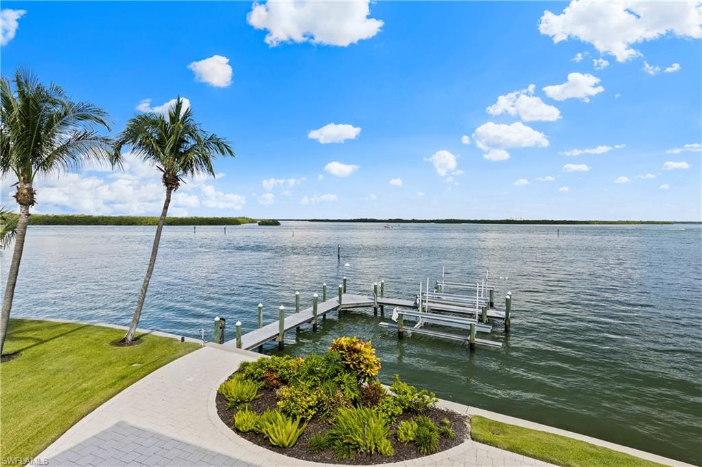 LAGUNA SHORES - Residential