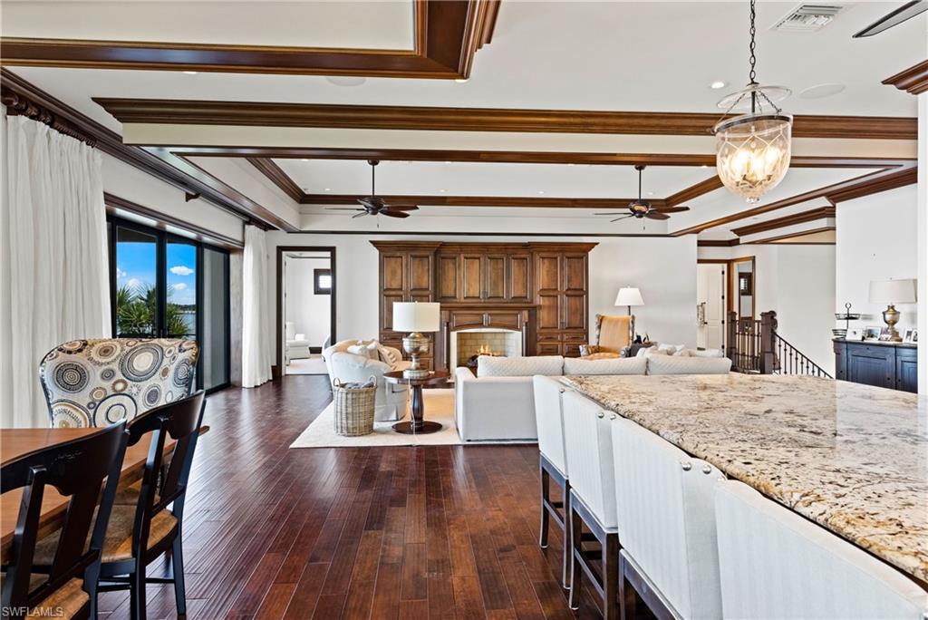 LAGUNA SHORES - Residential