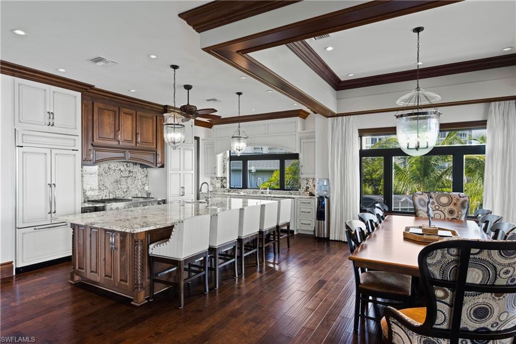 LAGUNA SHORES - Residential