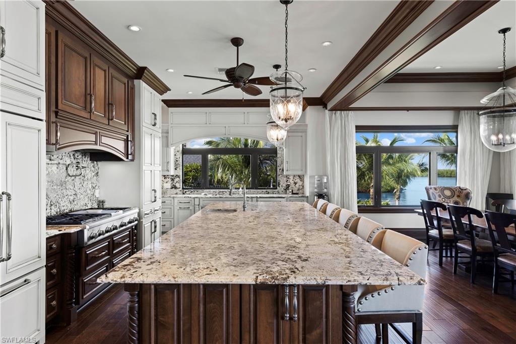 LAGUNA SHORES - Residential