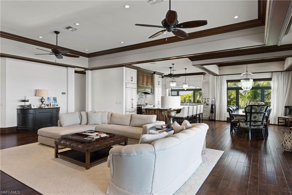 LAGUNA SHORES - Residential