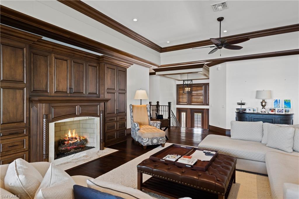 LAGUNA SHORES - Residential