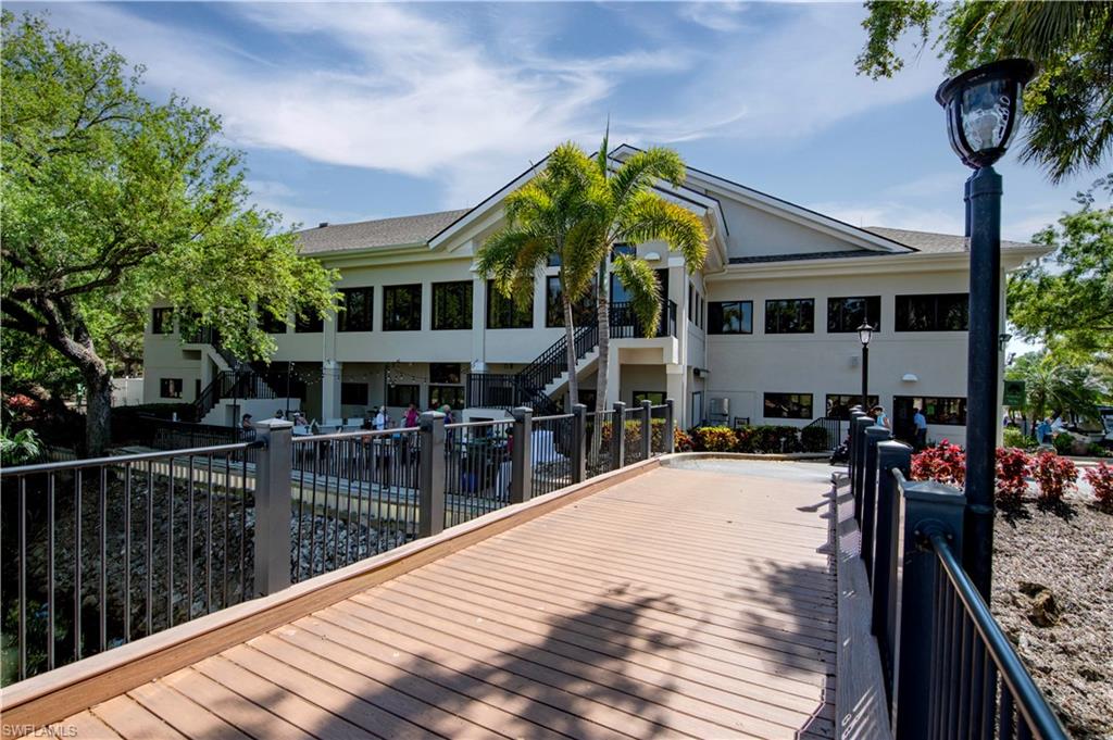 VILLAS AT COUNTRY CREEK - Residential