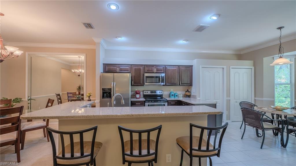 VILLAS AT COUNTRY CREEK - Residential