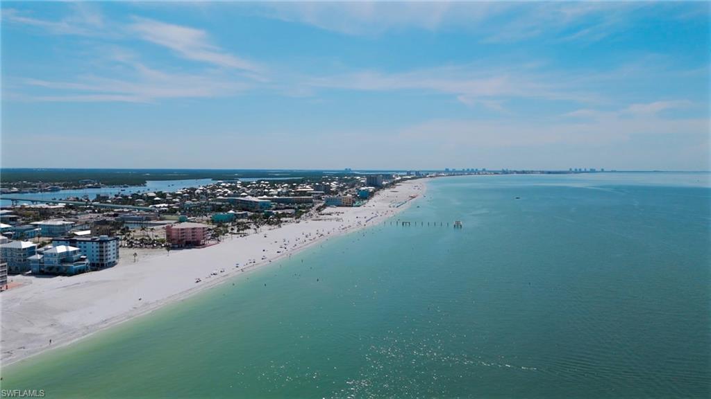 ISLAND SHORES - Land