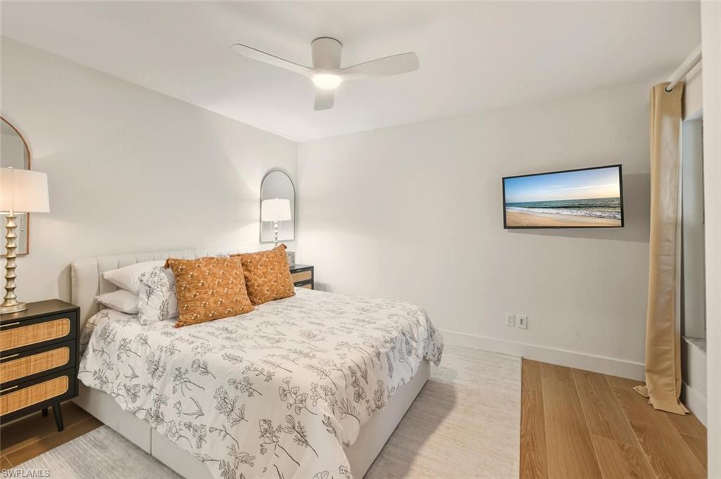 LAKESIDE VILLAS - Residential Lease