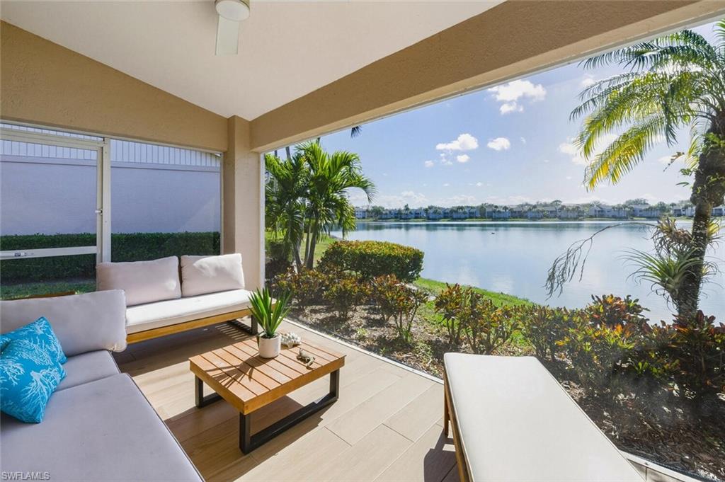 LAKESIDE VILLAS - Residential Lease