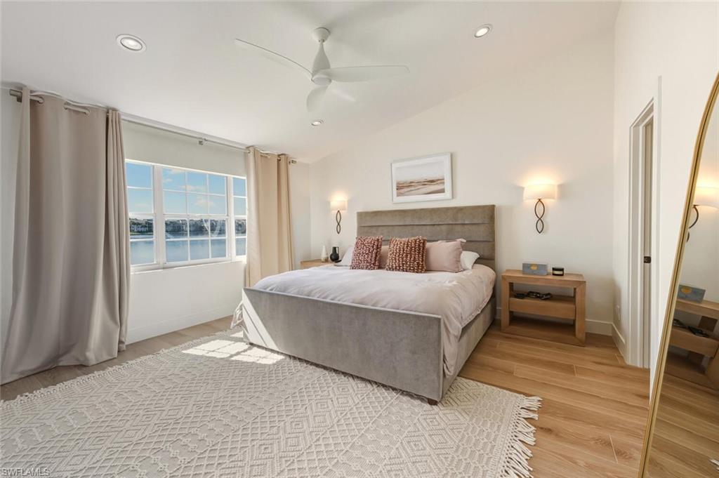 LAKESIDE VILLAS - Residential Lease